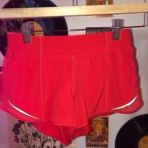 Lululemon Hotty Hot Short